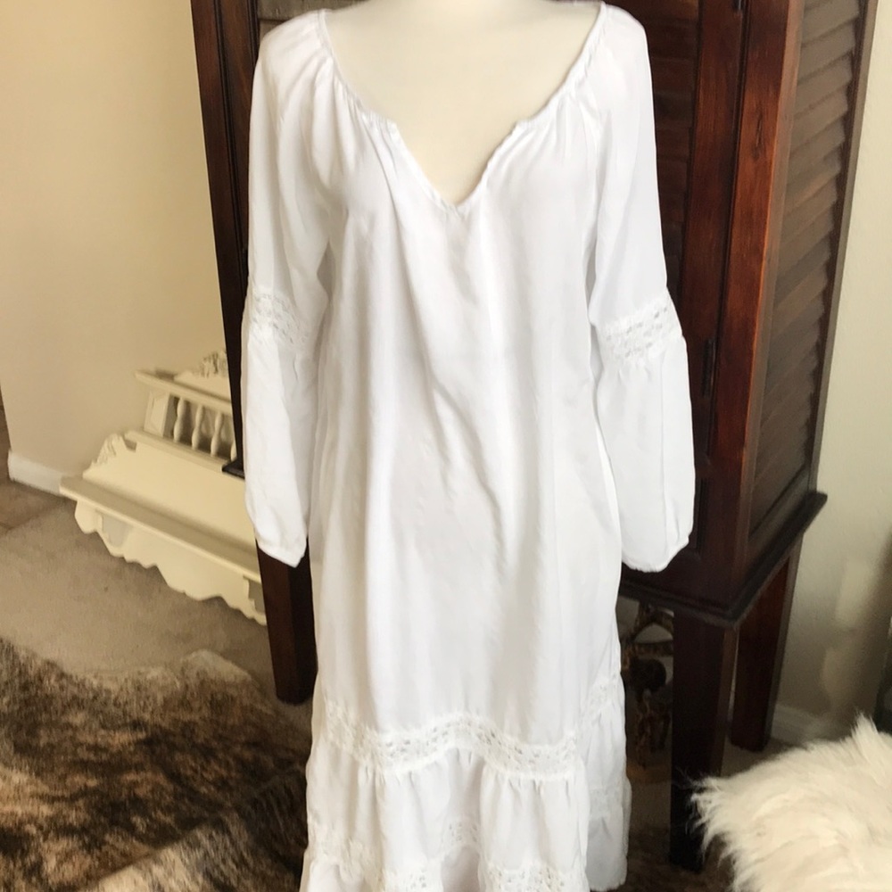 White boho maxi dress.  Never worn.